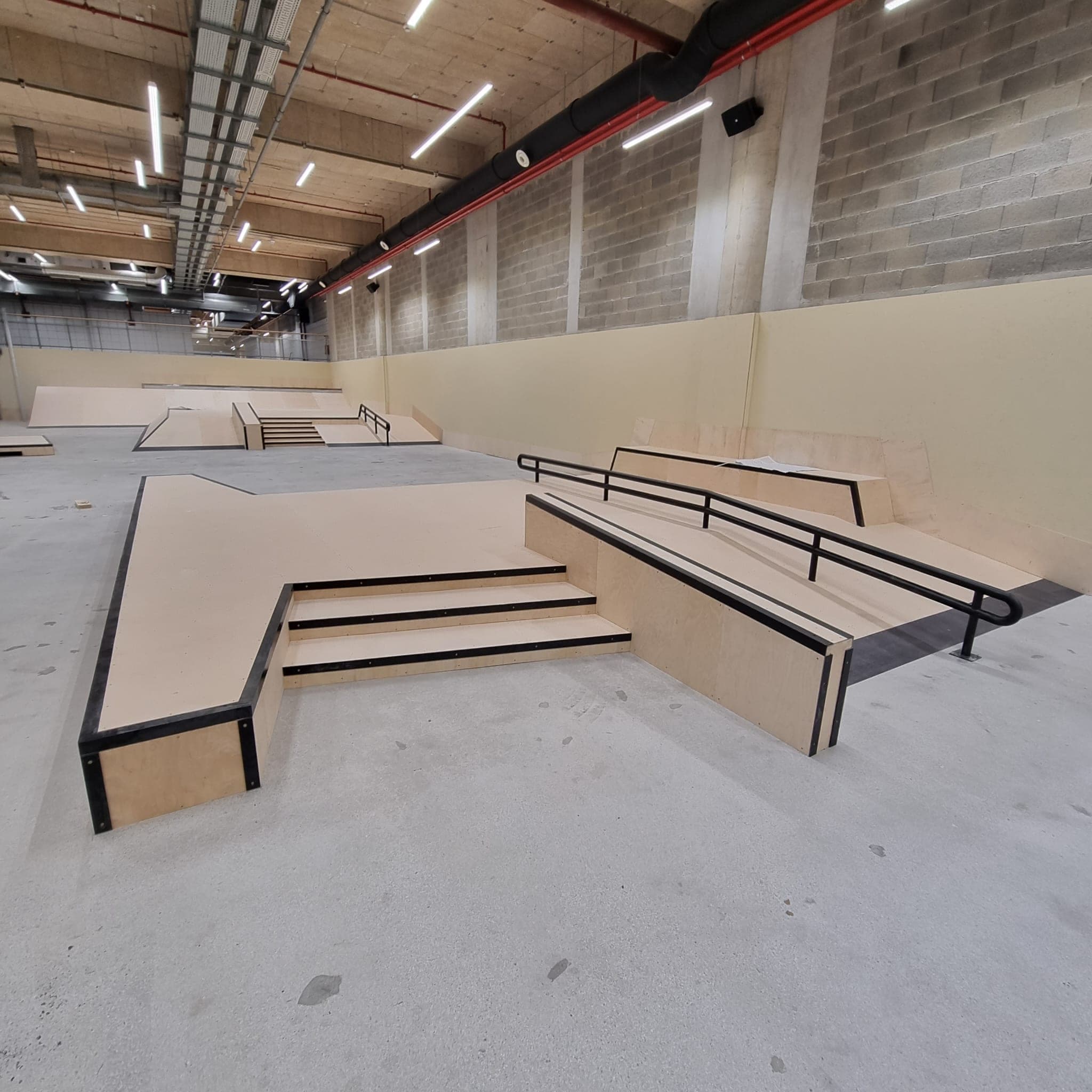 BUDOWA SKATEPARKU STOZICE W LJUBLJANA, SŁOWENIA